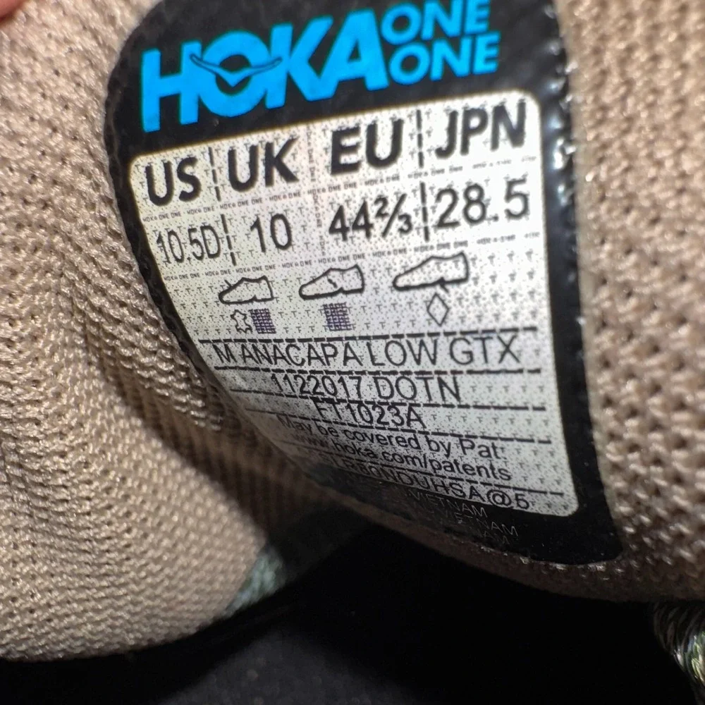 Hoka One One Anacapa Low GTX Mens Sneaker 10.5D Dune Hiking Shoes Vibram GoreTex
